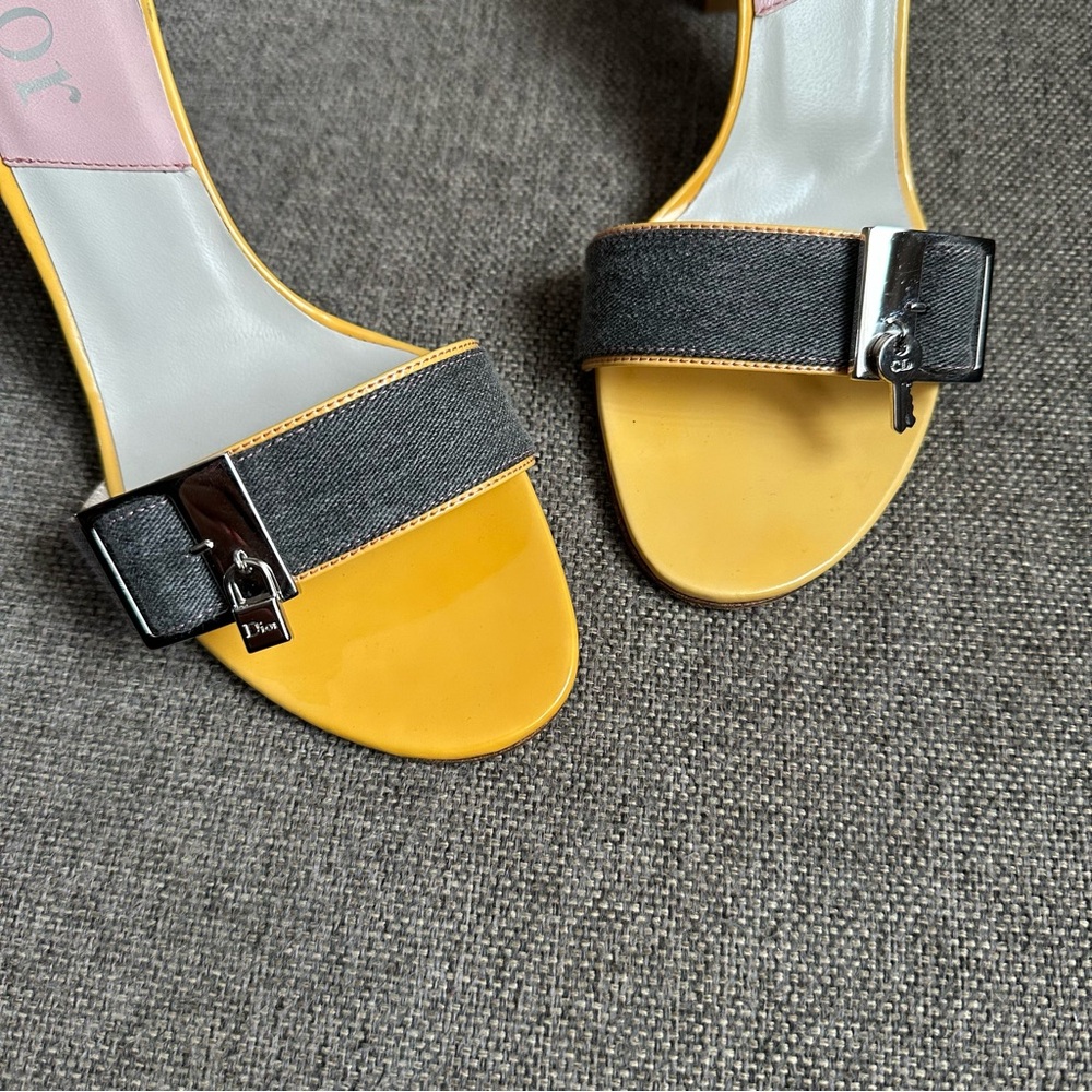 Vintage Dior denim lock & key sandal heels - Picture 4 of 9